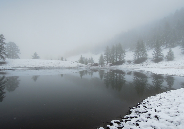 Lago di B d Col Prali Praly Germanasca autunno neve