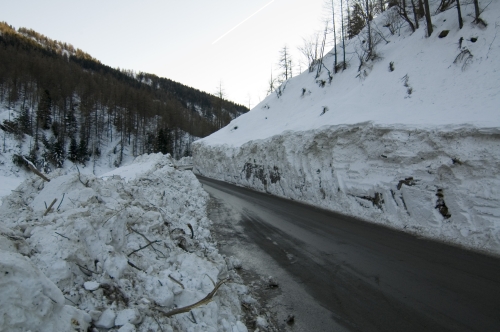 Valanga Maiera sulla strada Dicembre 2008