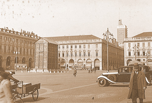 Piazza San Carlo Torino 1942
