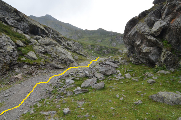 Strada Lago Verde Germanasca Prali Praly