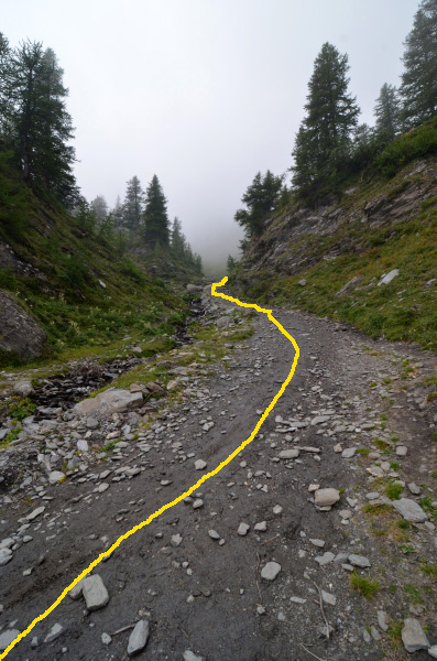 Strada Lago Verde Germanasca Prali Praly